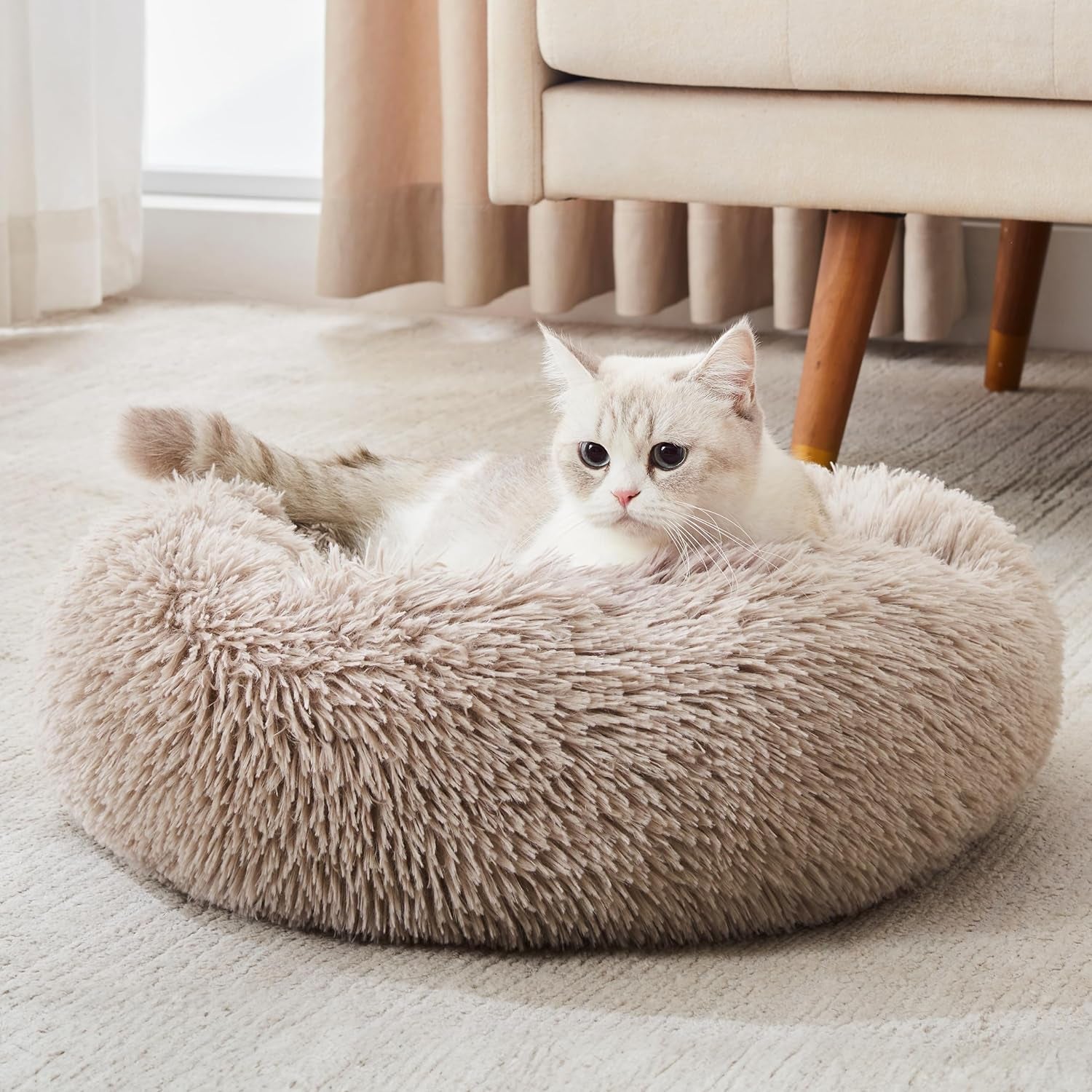 Calming Donut Cuddler Bed for Dogs and Cats, Anti-Anxiety Plush Faux Fur Cushion for Small to Medium Pets (20"/24"/27"/30")